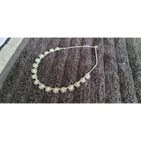 Avon elegant choker - Picture 3 of 5